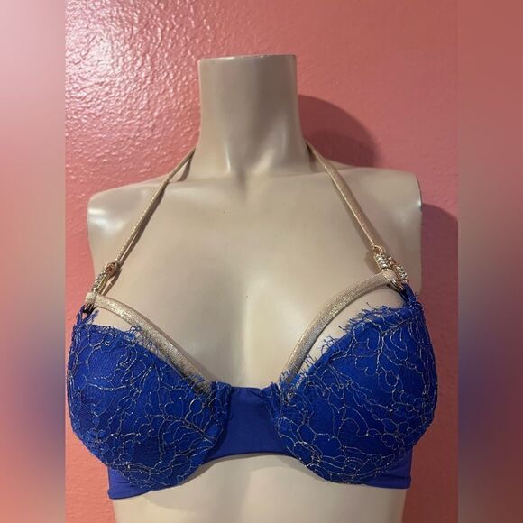 BEACH BUNNY MADAGASCAR GLAM BIKINI SET.. - Picture 8 of 13